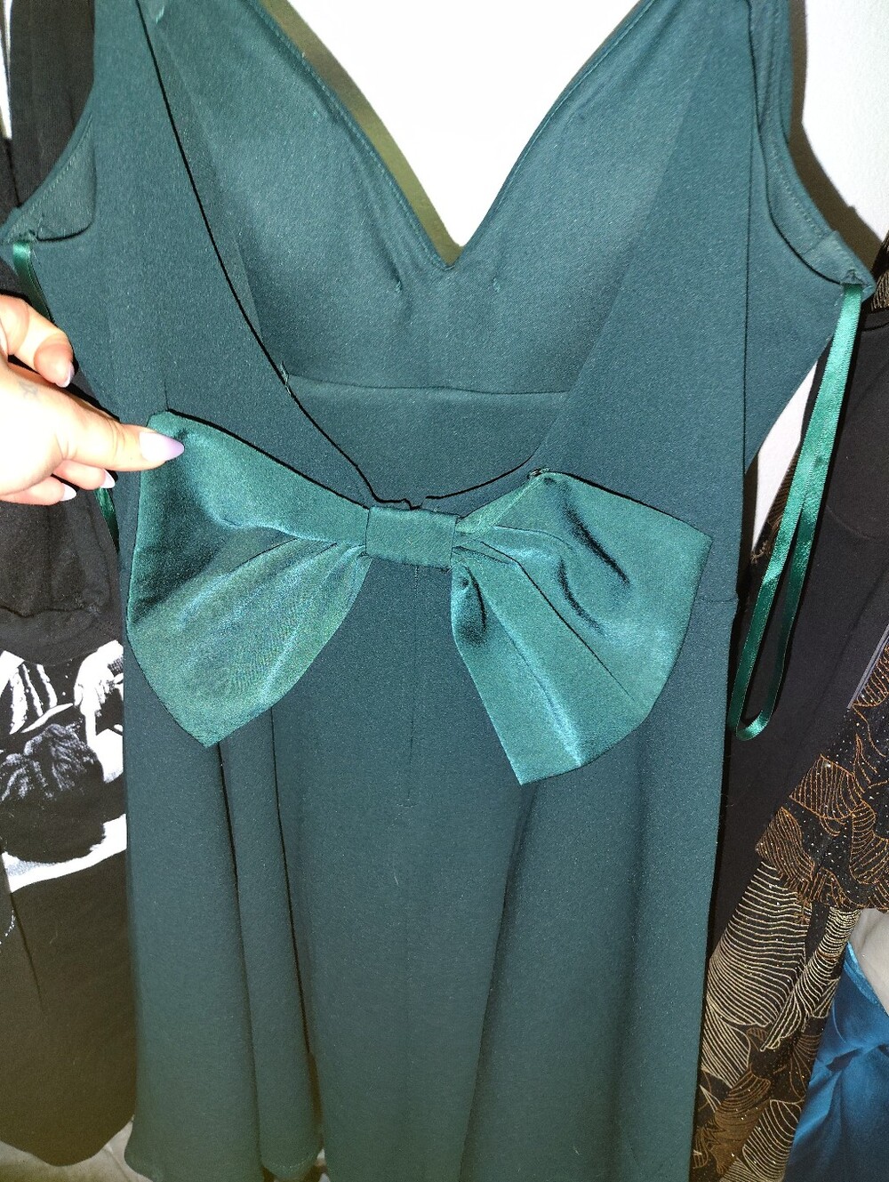 Green Bow-Accent V-Neck Women's Dress